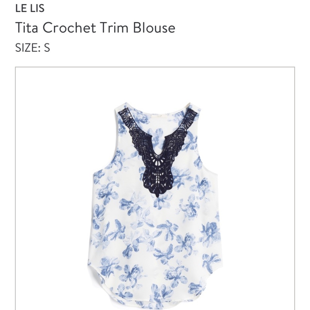 Le lis floral sleeveless blouse